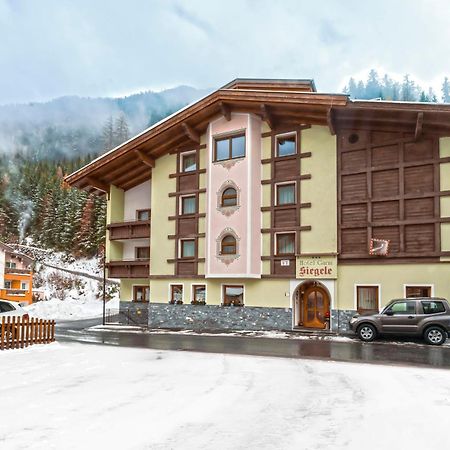 אישגל Hotel Garni Siegele - Inklusive Silvretta-Card Premium מראה חיצוני תמונה